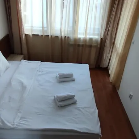 в Belvedere Apartment *