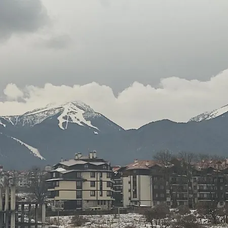 в Belvedere Apartment *
